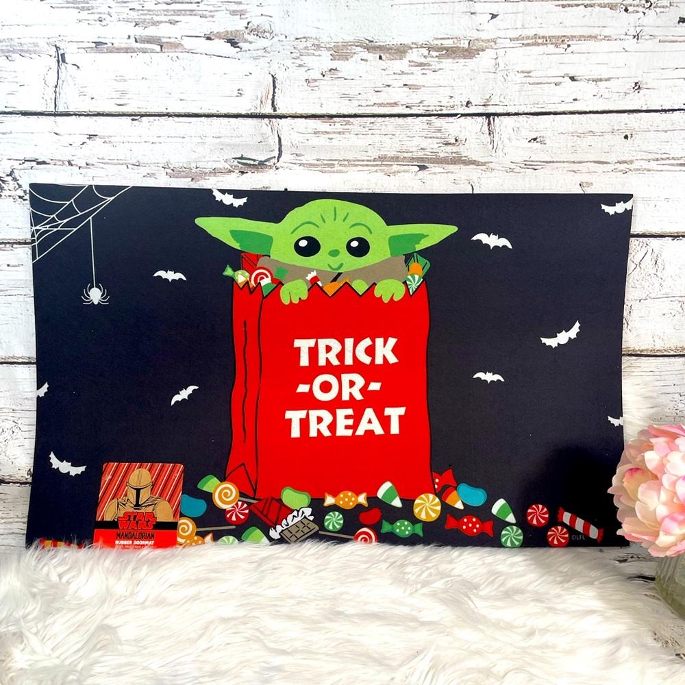 Star Wars The Mandalorian trick or treat Rubber door mat NWT